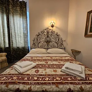 Antiche Memorie-eleganza E Confort In Centro Citta Appartamento Genova
